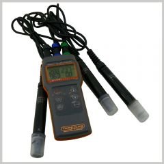 El tipi pH metre / İletkenlik / Çözünmüş Oksijen metre - iG-03